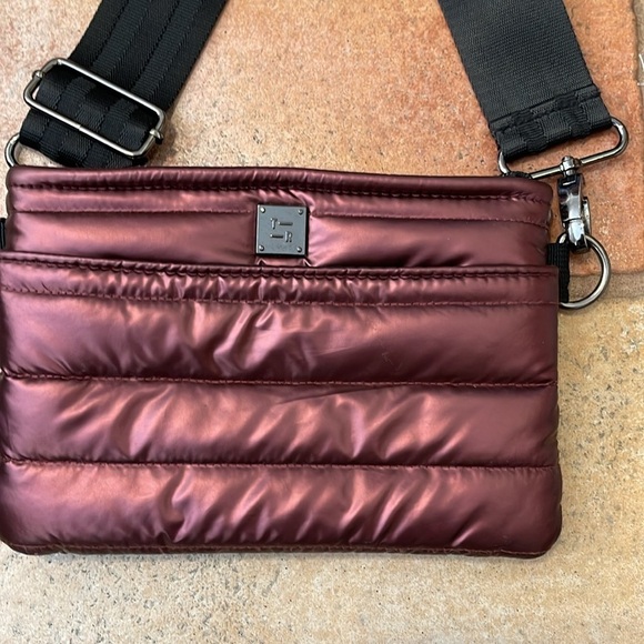 THINK ROYLYN CROSSBODY - Picture 3 of 6